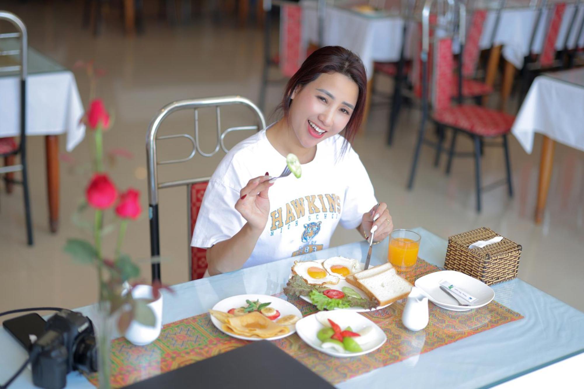 ค็อง ฟู โฮเต็ล Hotel บัคฮา ภายนอก รูปภาพ